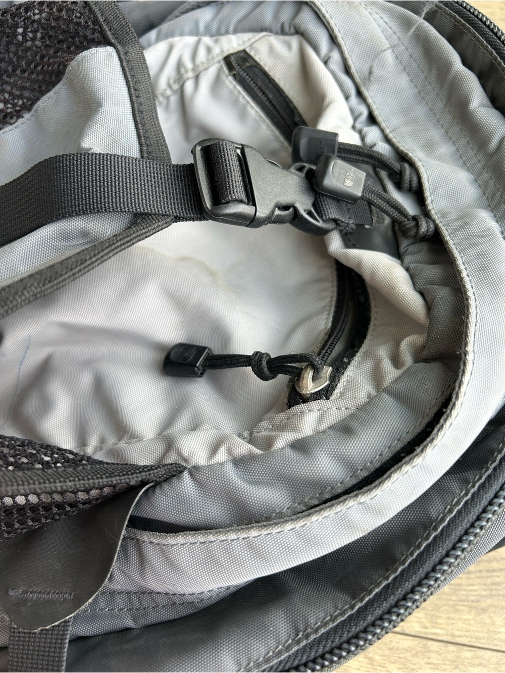 The North Face Gray and Black Backpack with Mesh Pockets - Picture 4 of 11